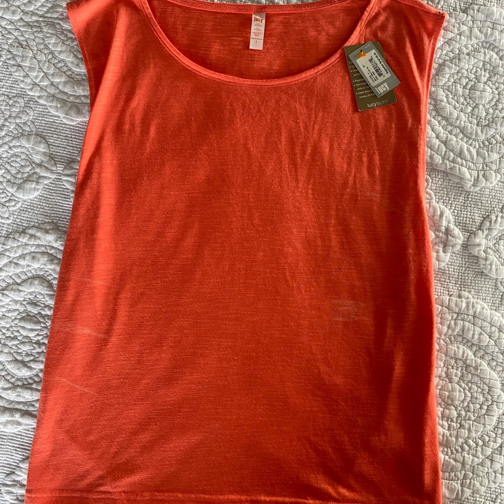 NWT LUCY CORAL SHIRT WOMENS SIZE small